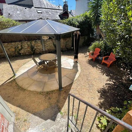 Le Patio, Coeur De Ville Avec Garage Et Jardin Vannes Bagian luar foto